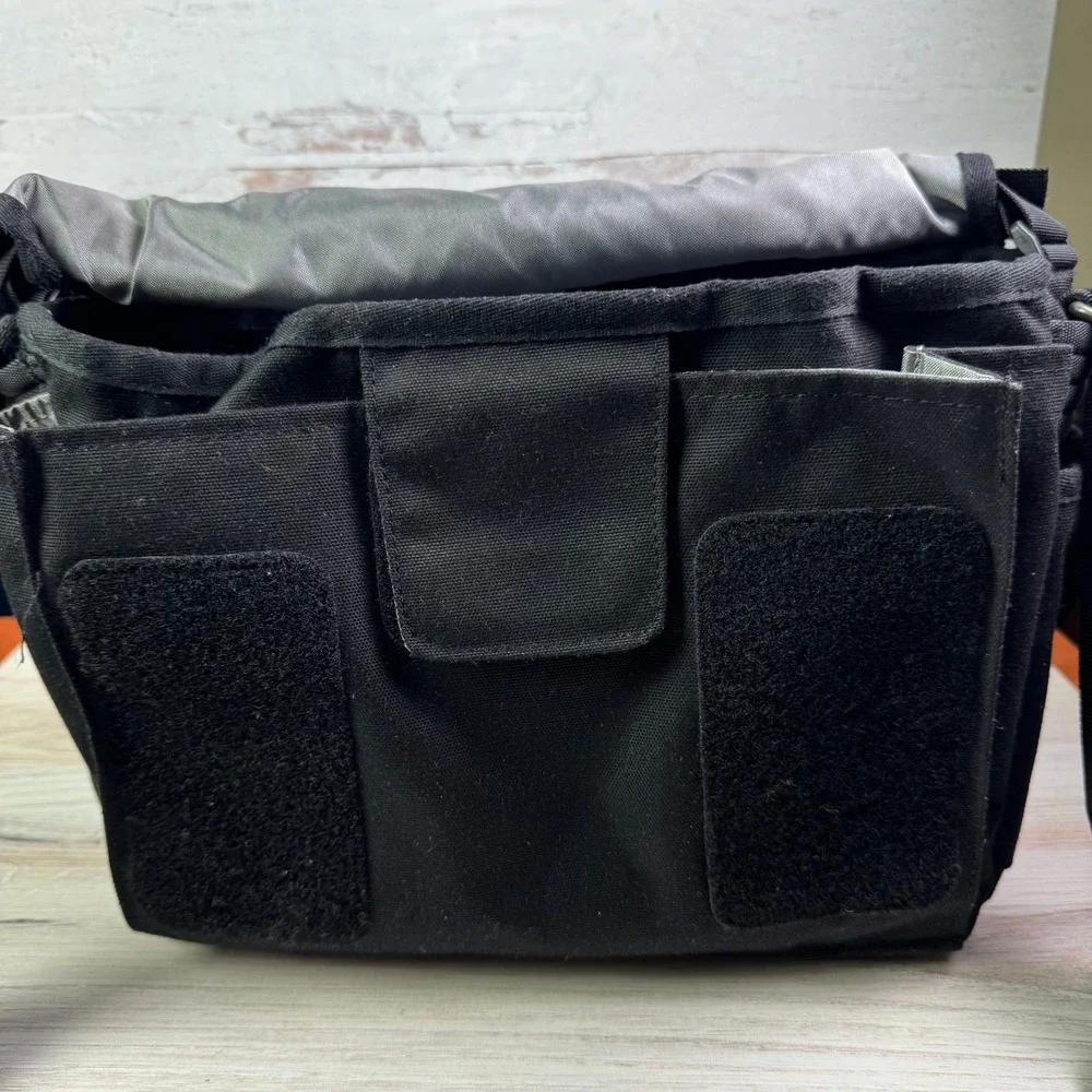 Think Tank Retrospective 7 Black Canvas Camera Messenger Bag Shoulder Strap